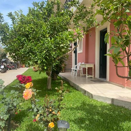 Lividio Apartment Лефкада Экстерьер фото